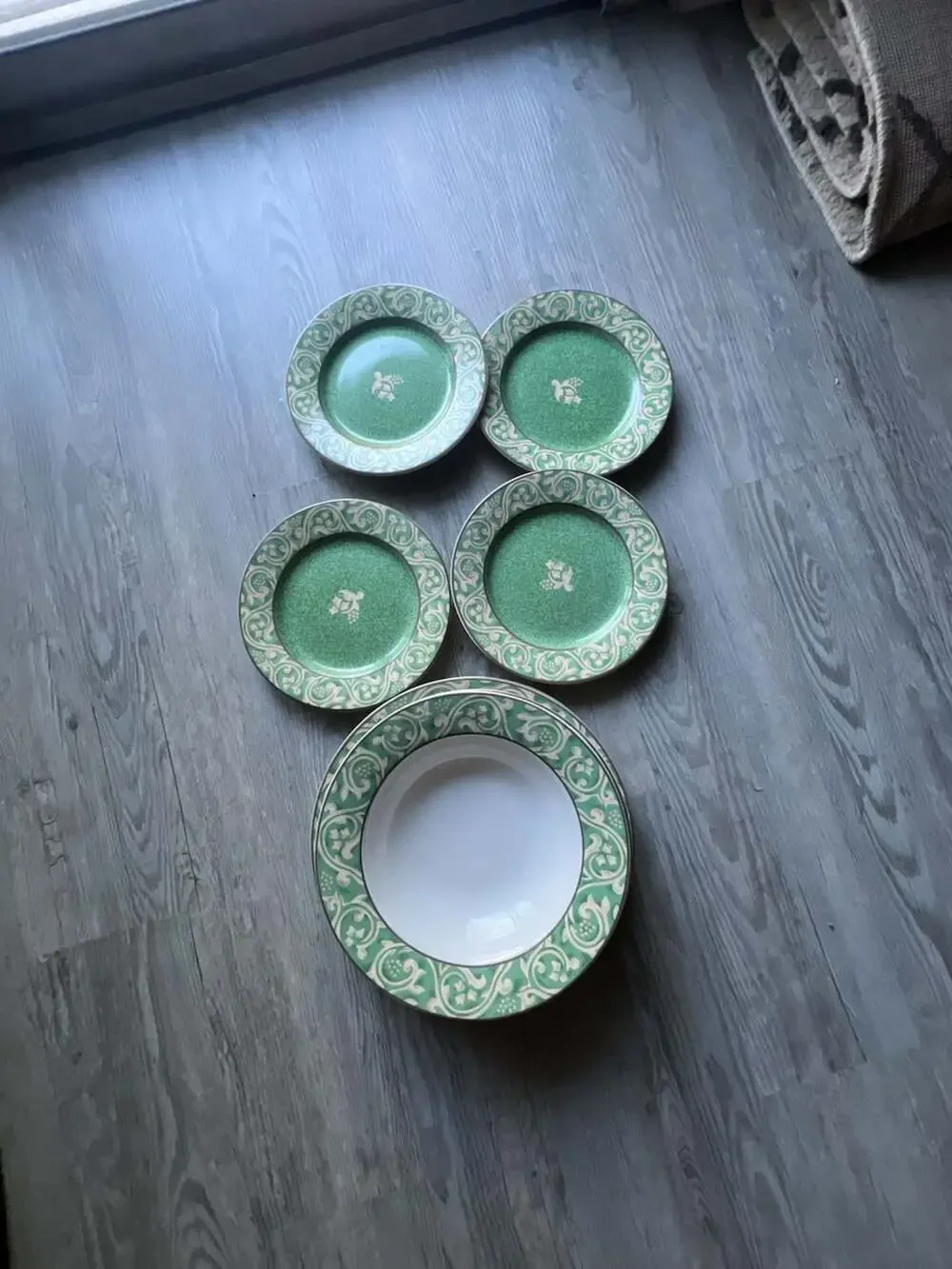 Sango Pavillion 4856 Green Scroll Dinnerware Set